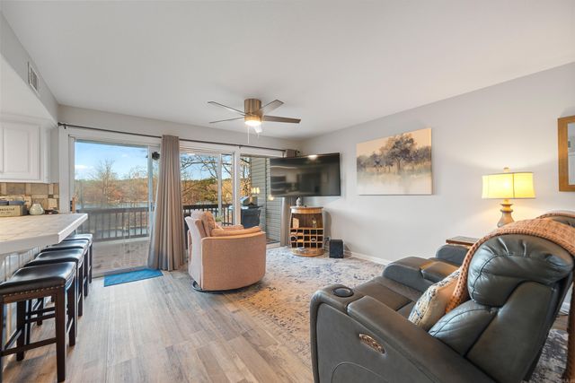 12 Calanas Lane, Hot Springs Village, AR 71909