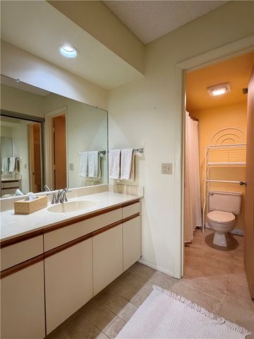 42 Plantation Drive 103, Vero Beach, FL 32966