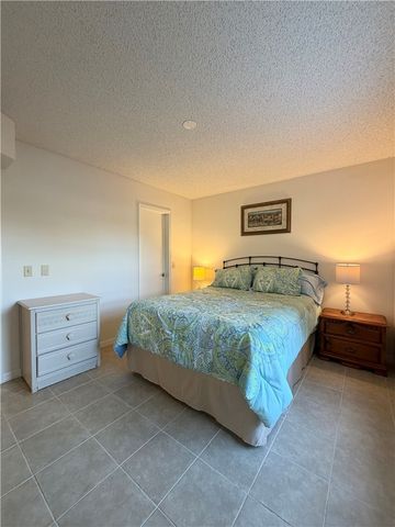 42 Plantation Drive 103, Vero Beach, FL 32966