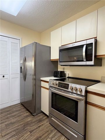 42 Plantation Drive 103, Vero Beach, FL 32966