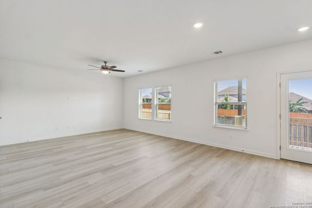 12920 Lantern Tree, San Antonio, TX 78245