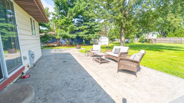 4710 W Greenfield Road, Janesville, WI 53548