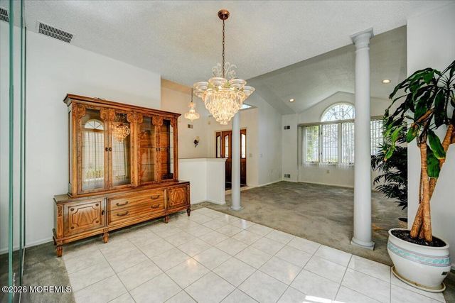 17 Umberland Place, Monroe, NJ 08831