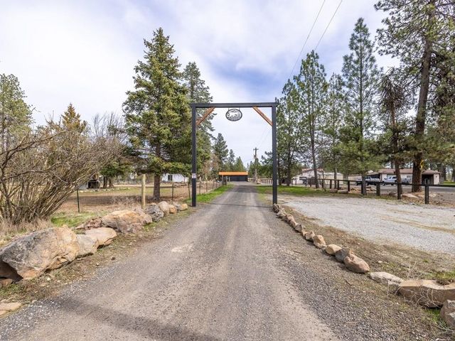 14507 S SHERMAN Rd, Spokane, WA 99224