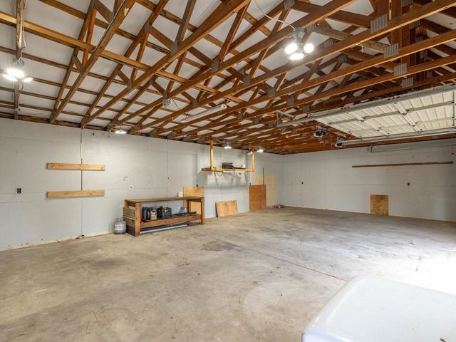 14507 S SHERMAN Rd, Spokane, WA 99224