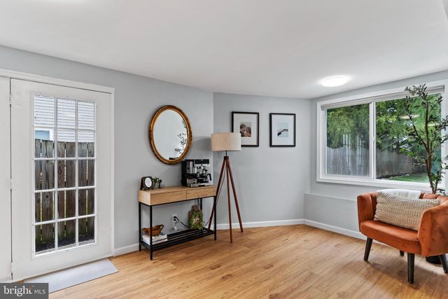 14 E GREEN ST, Shiremanstown, PA 17011