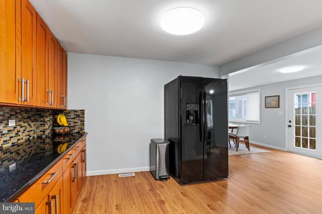 14 E GREEN ST, Shiremanstown, PA 17011