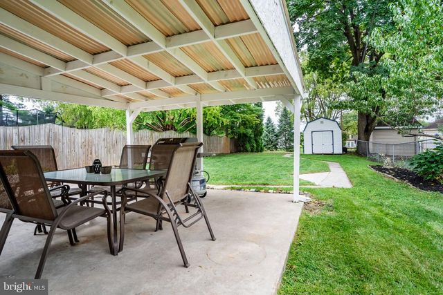 14 E GREEN ST, Shiremanstown, PA 17011