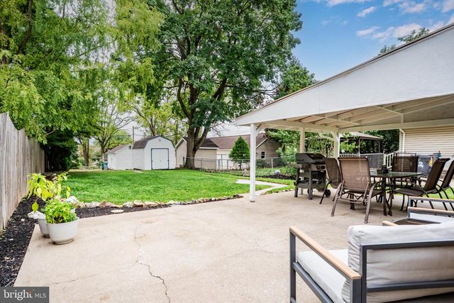 14 E GREEN ST, Shiremanstown, PA 17011