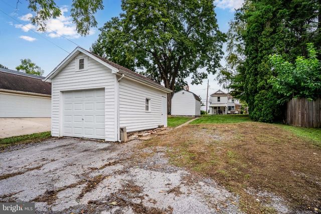 14 E GREEN ST, Shiremanstown, PA 17011