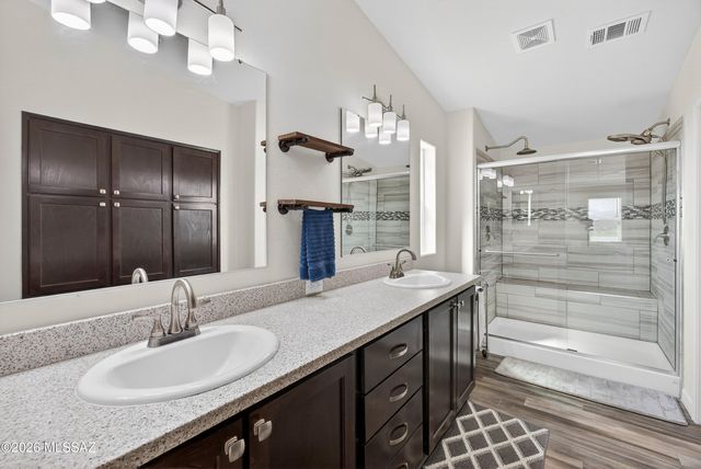 19057 E Skylar Way, Vail, AZ 85641