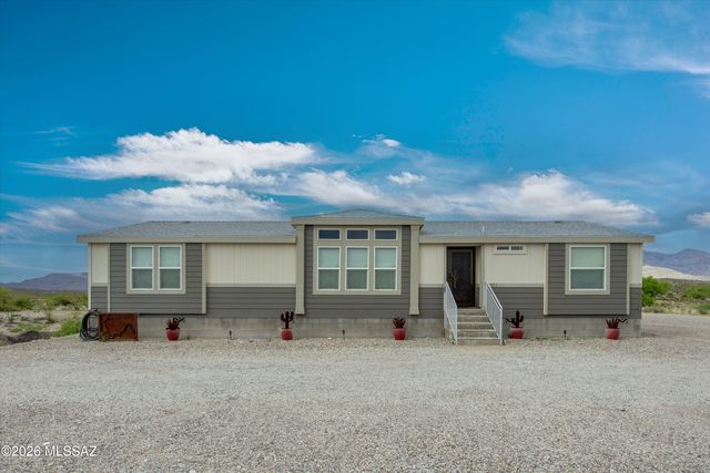 19057 E Skylar Way, Vail, AZ 85641