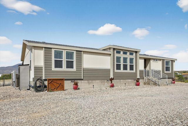 19057 E Skylar Way, Vail, AZ 85641