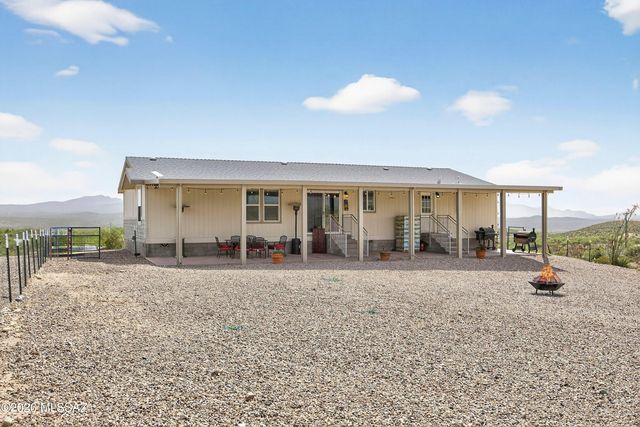 19057 E Skylar Way, Vail, AZ 85641