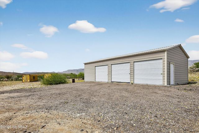 19057 E Skylar Way, Vail, AZ 85641