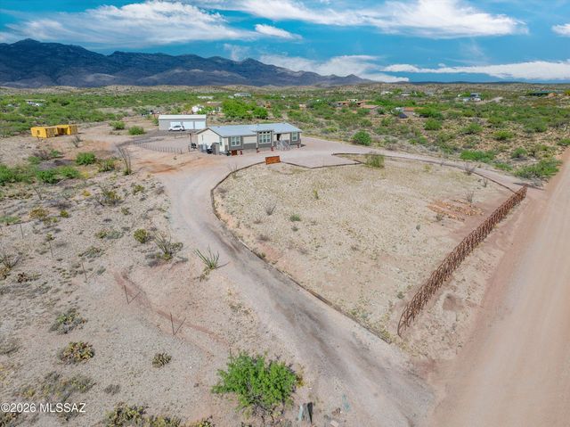 19057 E Skylar Way, Vail, AZ 85641