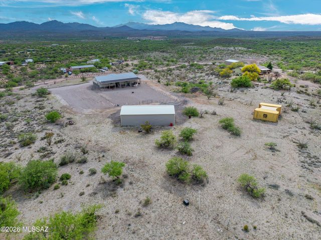 19057 E Skylar Way, Vail, AZ 85641