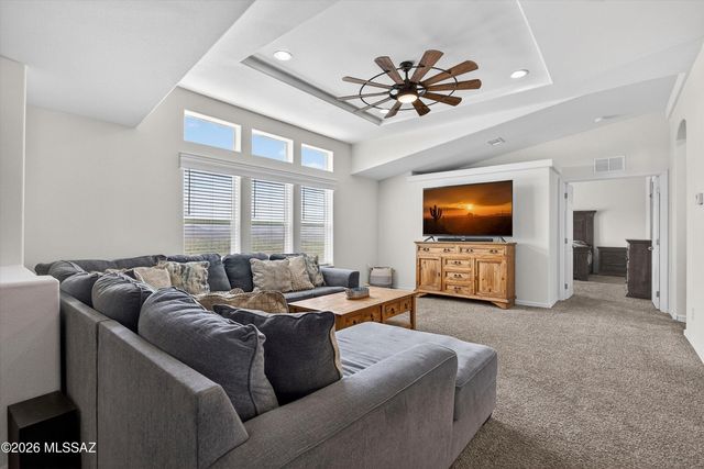 19057 E Skylar Way, Vail, AZ 85641