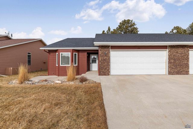 251 DESPERADO LN, Custer, SD 57730
