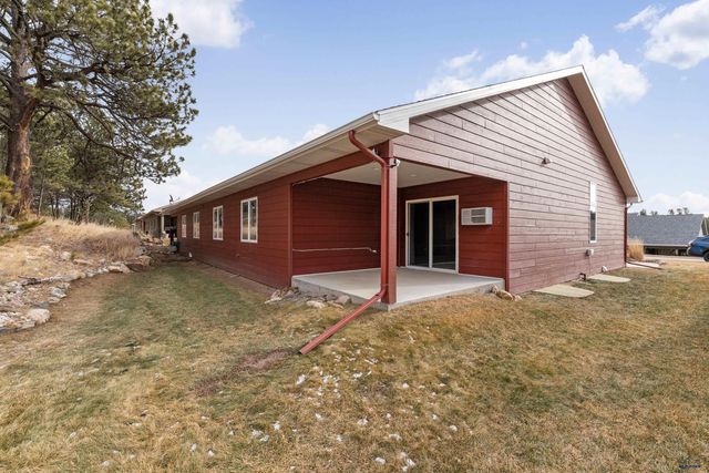 251 DESPERADO LN, Custer, SD 57730