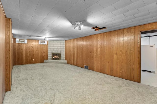 1045 Euclid Street, Saint Paul, MN 55106