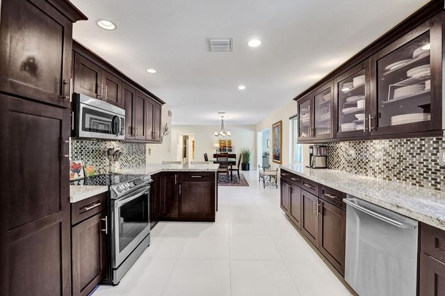 2649 NE 27th Terrace, Fort Lauderdale, FL 33306