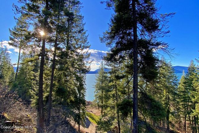 150 Castle Crest, Hope, ID 83836