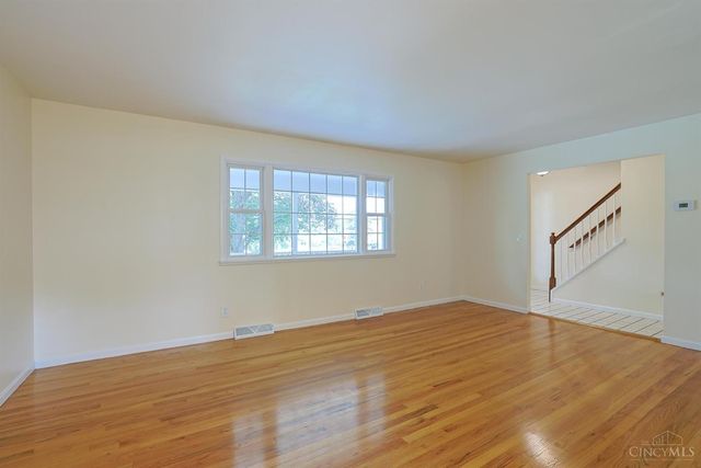 6993 E Galbraith Road, Madeira, OH 45243