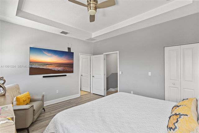 4910 NW 48th Ter, Tamarac, FL 33319