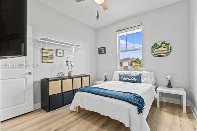 4910 NW 48th Ter, Tamarac, FL 33319