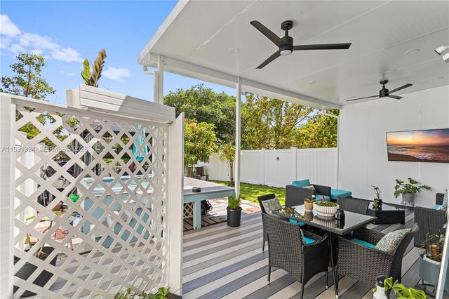 4910 NW 48th Ter, Tamarac, FL 33319