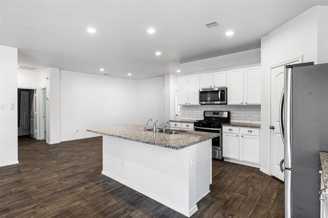 16016 Birch Bay Lane, Conroe, TX 77384