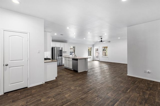 16016 Birch Bay Lane, Conroe, TX 77384