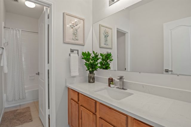 1624 Ambercrest Drive, Lancaster, TX 75146