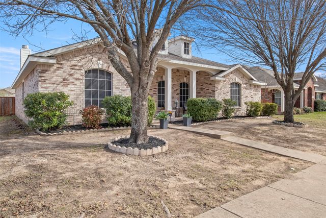 1624 Ambercrest Drive, Lancaster, TX 75146