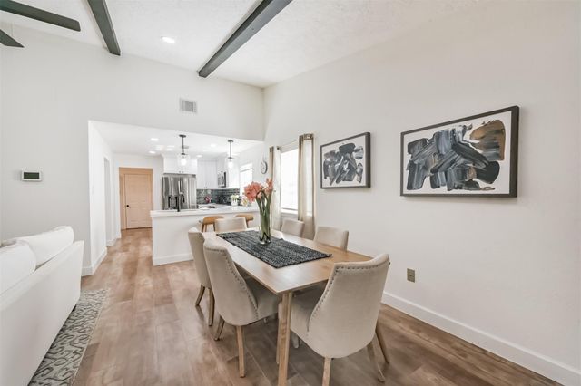 16510 Blackhawk Boulevard, Friendswood, TX 77546