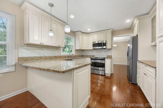 45 Drendel Lane, Naperville, IL 60565