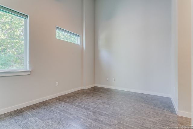 330 Clay St Unit 24, San Antonio, TX 78204