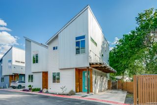 330 Clay St Unit 24, San Antonio, TX 78204