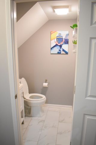 2851 N Southport Avenue A, Chicago, IL 60657