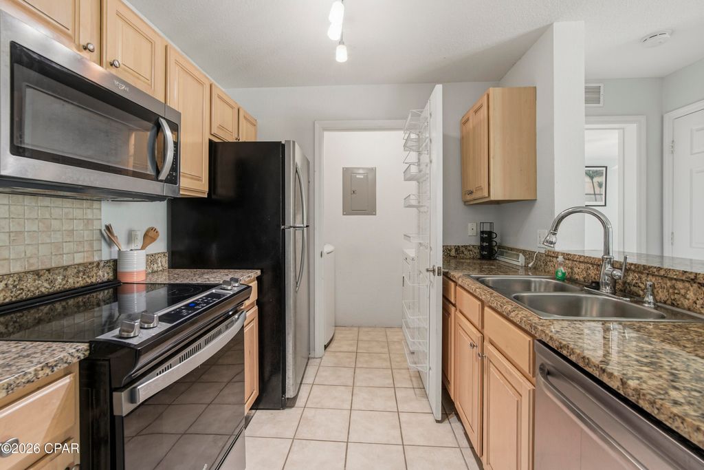 Image 9 of property listing at 608 Cape Cod Drive, Panama City Beach, FL 32407