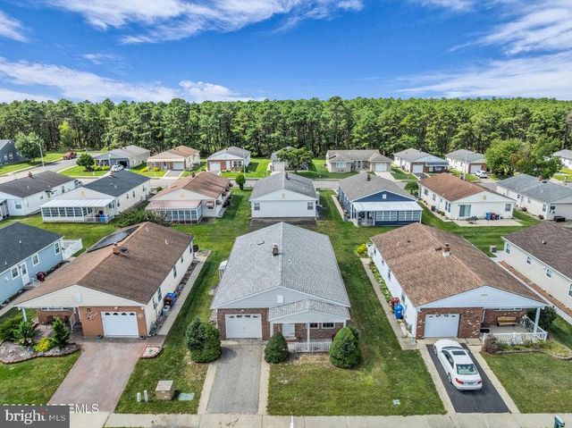 24 MERRILEE LN, Toms River, NJ 08757