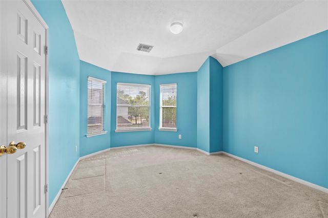 1111 Blue Leaf Drive, Richmond, TX 77469