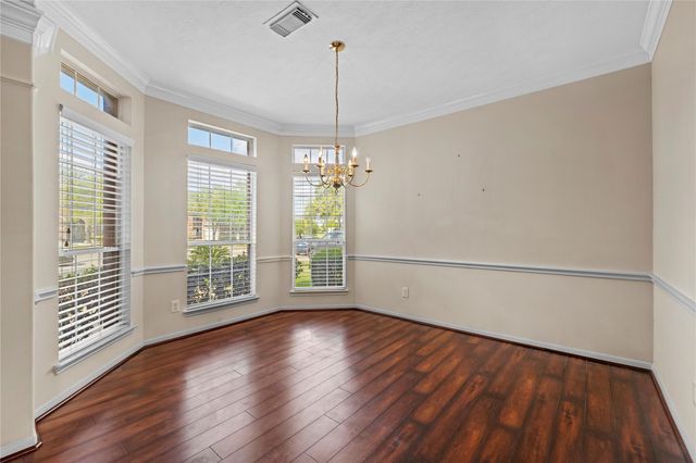 1111 Blue Leaf Drive, Richmond, TX 77469