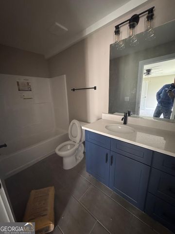 9 E Magnolia Drive, Newnan, GA 30263