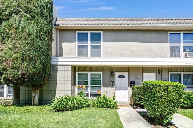 1604 Mitchell, Tustin, CA 92780