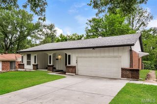11443 Tobaggon Trail, Florissant, MO 63033
