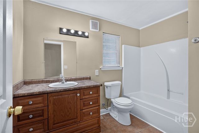 1127 E Bolton Street, Savannah, GA 31404