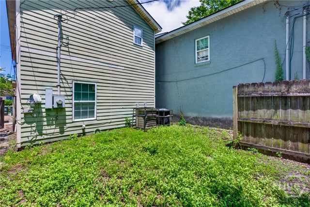 1127 E Bolton Street, Savannah, GA 31404