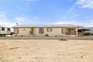 9040 Desert Lane, Pahrump, NV 89048